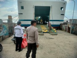 Ciptakan Rasa Aman dan Nyaman Kepada Penumpang Di Pelabuhan, Personel Polsek Pitumpanua Laksanakan KRYD