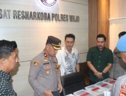 Wapolres Kompol Hardjoko Cek Barang Bukti Hasil Tangkapan Sat Res Narkoba Polres Wajo