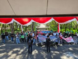 Kabag Ops Polres Wajo Pimpin Pengamanan Penyampaian Aspirasi HMI di DPRD