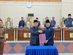 Fokus pada Peningkatan Pelayanan Publik, DPRD Wajo Setujui Perubahan APBD 2024