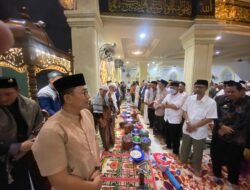 Camat Pitumpanua Berikan Sambutan di Acara Maulid Terkait Pemilukada