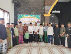 Amran Mahmud Di Daulat Sebagai Pembawa Hikmah Maulid di MAS As Adiyah Kampiri Kecamatan Pammana