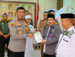 Kapolda Sulsel Gelar Kunjungan ke Polres Bone dalam Rangka Cooling System (Bansos Pilkada Damai)