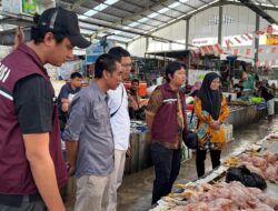 Satuan Reskrim Polres Wajo Datangi Gudang Bulog dan Pasar, Cek Harga dan Ketersediaan Bahan Pokok Jelang Akhir Tahun