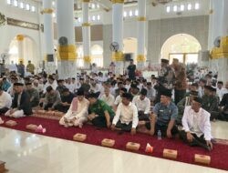 Pimpinan DPRD Wajo Hadiri Peringatan di Masjid Agung Sengkang