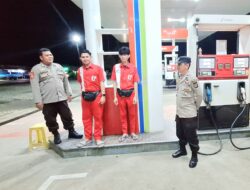 Antisipasi Gangguan Kamtibmas,Personil Polsek Maniangpajo Polres Wajo Giat Patroli Blue Light