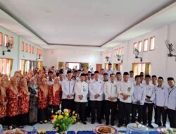 Tenaga Ahli Menag dan Kakanwil Kemenag Sulsel Beri Pembinaan ASN di Wajo