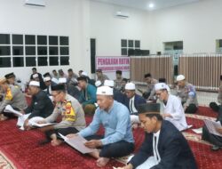 Malam Nisfu Sya’ban, Kapolres Wajo dan Jajarannya Gelar Baca Yasin Hingga Dzikir dan Doa Bersama