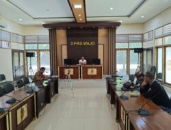 DPRD Wajo Siap Tindaklanjuti Keluhan Warga Terkait Proyek Jalan Rusak di Maniangpajo