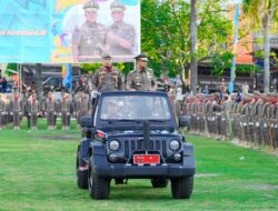 Gubernur Sulsel Pimpin Apel Satpol PP di Wajo Naik Mobil Listrik Jeep Andalan Cek Kesiapan Pasukan