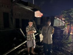 Polsek Tempe Tanggap Cepat Tangani Kebakaran Rumah Kosong di Kelurahan Bulupabbulu