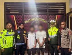 Bawa Badik Saat Berkendara, Dua Pemuda Diamankan Personel Polres Wajo di Hari ke-11 Ops Patuh Pallawa