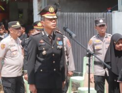 Kapolres Wajo Hadiri Upacara Pelepasan Jenazah AKP (Purn) Sudarman, SE, MH, Waka Polres Pimpin Upacara