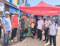 Kolaborasi Koramil 1406/10, Camat dan Tokoh Masyarakat Dalam Penyaluran Beras Murah di Pitumpanua