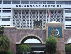 KEJAKSAAN AGUNG RI MENINDAKLANJUTI PENGADUAN KUASA HUKUM KADES CINNONGTABI ” TERKAIT DUGAAN TINDAKAN PELANGGARAN PRESEDUR KEJARI WAJO “