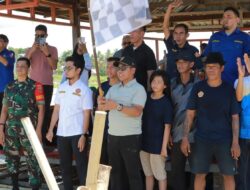 Bupati Wajo Secara Resmi Buka Katinting Race Karang Taruna di Desa Pajalele, Kecamatan Tanasitolo