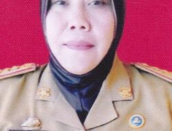Arriyanti Marzuki Diamanahkan Jabat Camat Pitumpanua yang ke-20