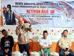 Bukti Nyata, Herman Arif Serahkan Alsintan untuk Petani Pitumpanua