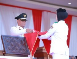Wabup Wajo Inspektur Upacara penurunan bendera peringatan HUT ke 81